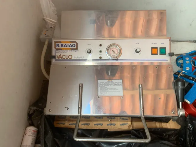 Seladora A Vácuo De Bico De Sucção Industrial B410 R. Baião