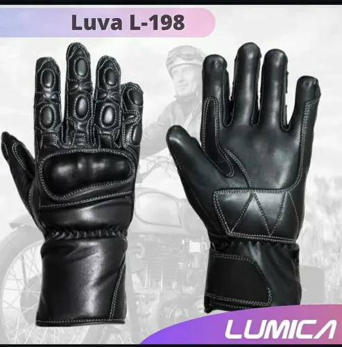 Vendo luvas de couro 100% , calças de proteção . Valor bem mais em conta. 