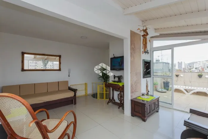 Cobertura 1 dormitório 81m² com garagem no bairro Santana