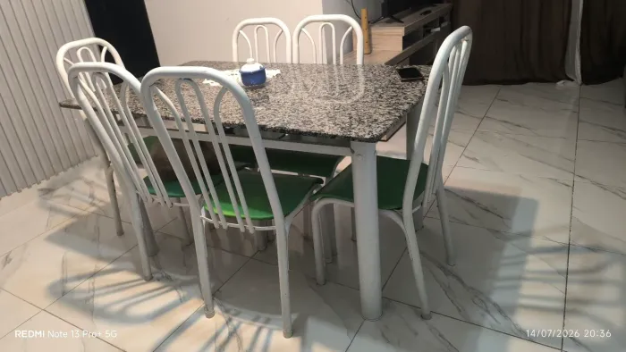 Mesa de mármore 6 lugares