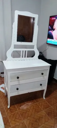 Cômoda penteadeira antiga de madeira pura