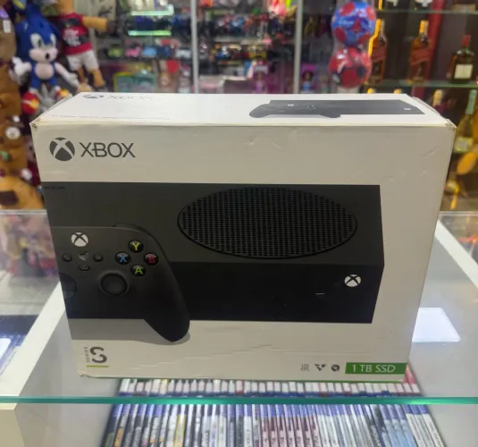 Xbox séries s de 1 Tb semi novo 