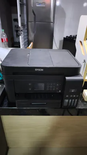 impressora é uma multifuncional Epson EcoTank L6171.