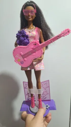 Boneca Barbie Cantora