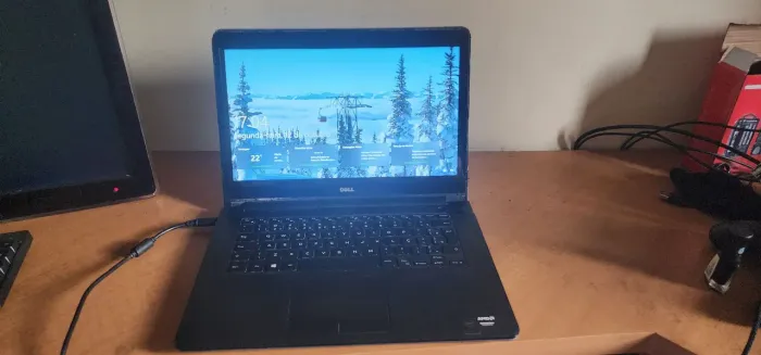Notebook Dell i5 12GB Ram SSD 240 GB Placa de Vídeo 2GB