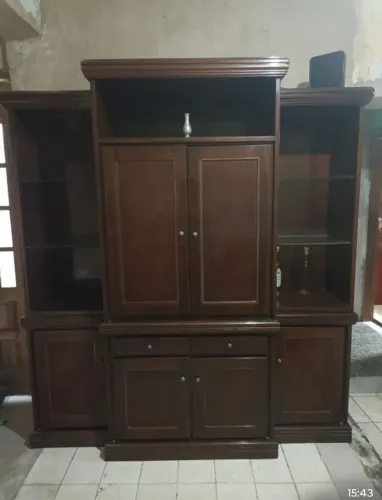 Estante em madeira