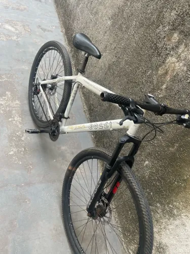 Vendo bike para Trilha