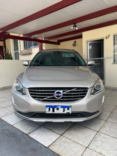 Volvo XC 60 T-5 Momentum 2.0 245cv FWD 5P 2017
