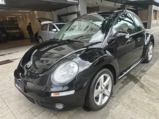 Volkswagen New Beetle 2.0 MI Mec./aut. 2009