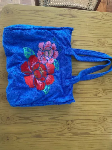 Bolsa Farm praia bordada