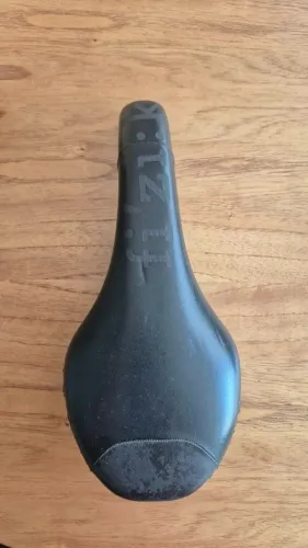Selim Fizik Taiga Regular 260x145mm