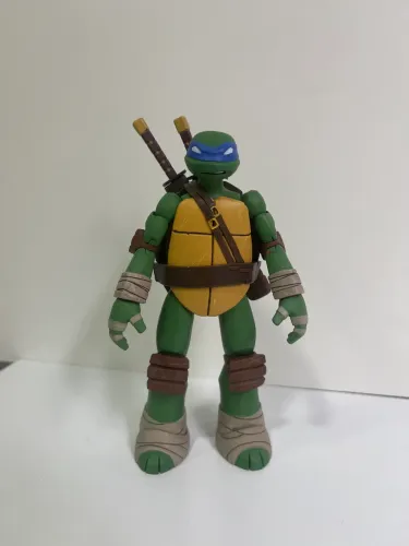 NECA Leonardo TMNT 2012 (original)
