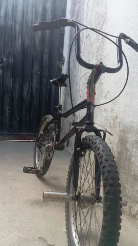 bicicleta aro 20 BMX sport 