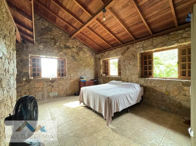 Sítio à venda em Vargem Grande, Florianópolis: 160m², 3 quartos, 2 banheiros. Oportunidade
