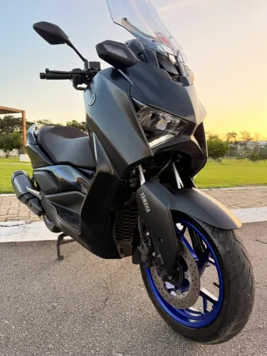 Yamaha XMAX 300 Connect XBLACK