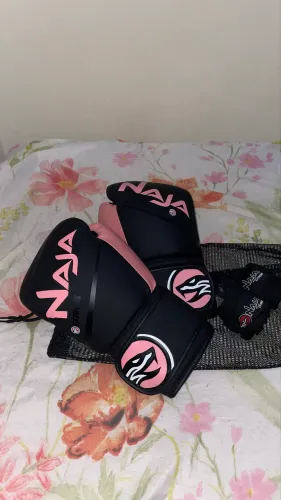Luva Boxe/Muay Thay Naja Viper?