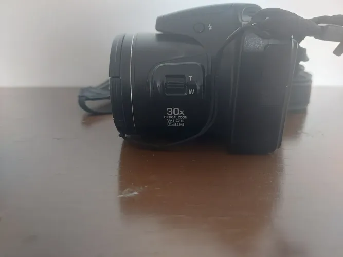 Vendo Câmera Nikon 