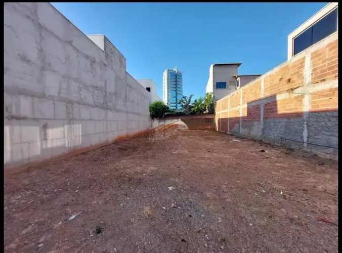 Lote de 300m2 Bairro Santo Agostinho
