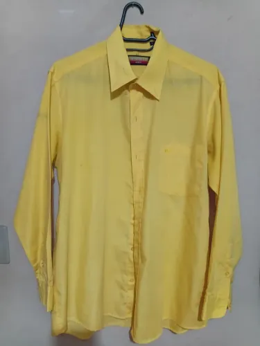 Camisa social masculina. ORIGINAL MORICCI ITALY. Corte italiano. PERFEITO ESTADO TAMANHO G