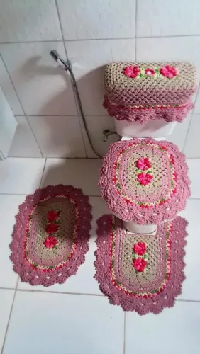 Artesanato tudo em croche. 