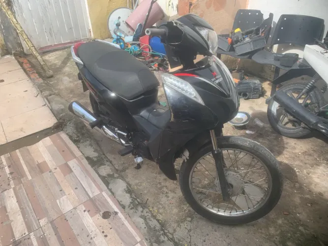 Shineray 125 pronta pra usar pronta pra usar