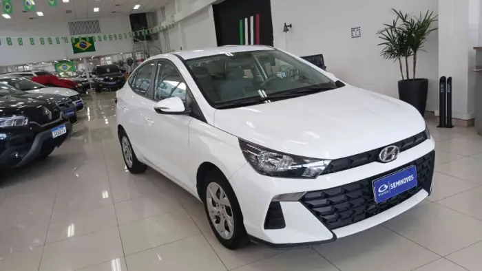 Hyundai HB20S Comfort Plus 1.0 Flex 12V Mec. 2025