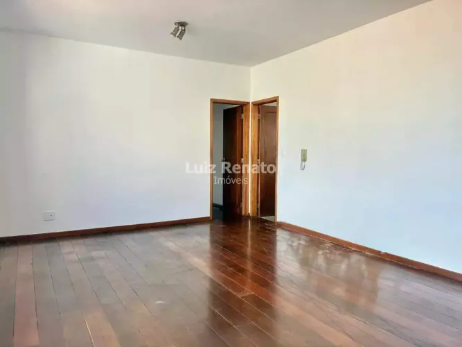 Apartamento para locação, 3 quartos com suíte, 120m² de área no Serra