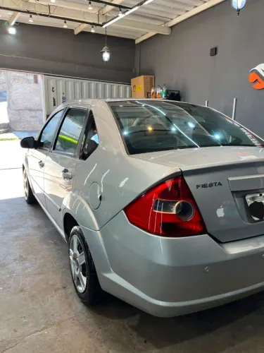 Ford Fiesta Sed. 1.6 8V Flex 4P 2009