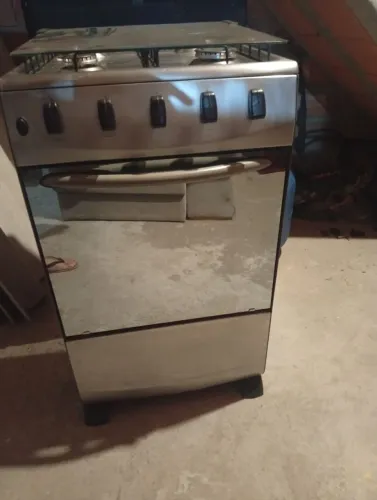 Vende-se um fogão