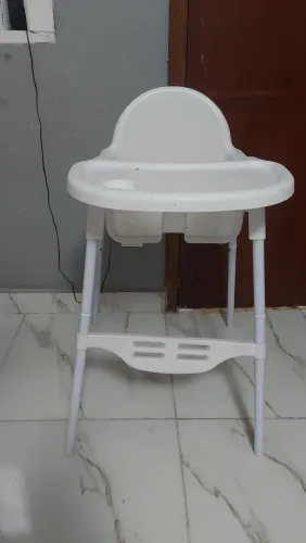 Cadeirinha de alimentação
