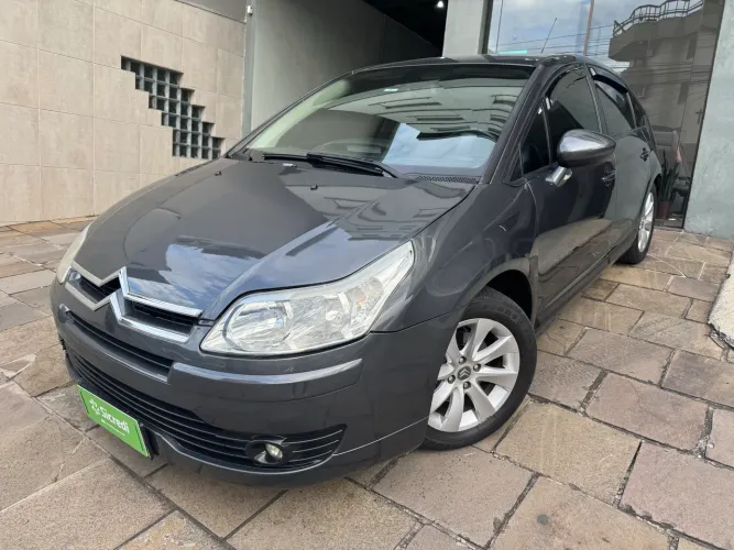 Citroen C4 GLX 2.0 Flex 16V 5P Aut. 2011