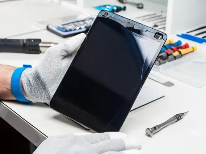 Troca de Tela Bateria e Reparo de Tablet