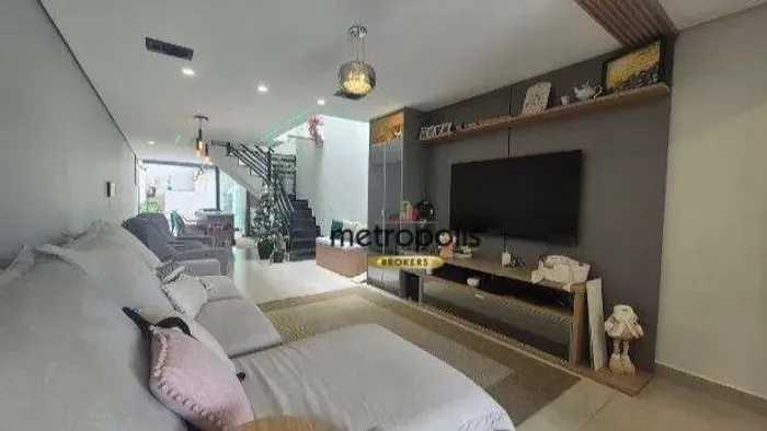 Sobrado com 3 dormitórios à venda, 188 m² por R$ 980.000,00 - Parque das Nações - Santo An