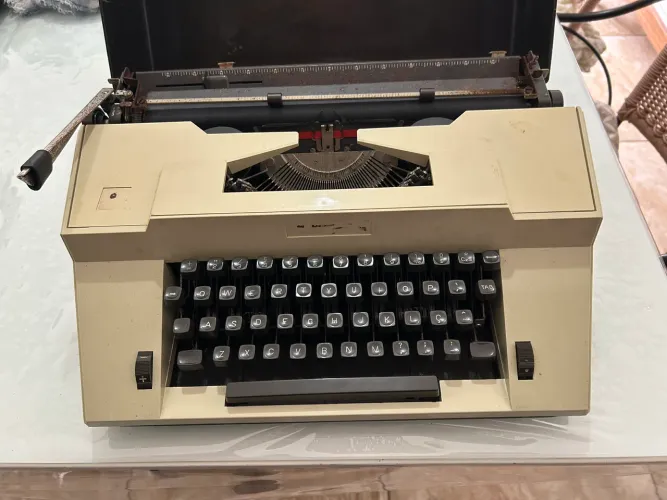 Máquina de escrever remineton