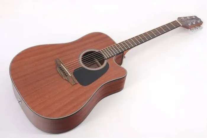 Violão Takamine