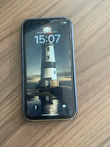Vendo IPhone XR com 128GB, bateria nova