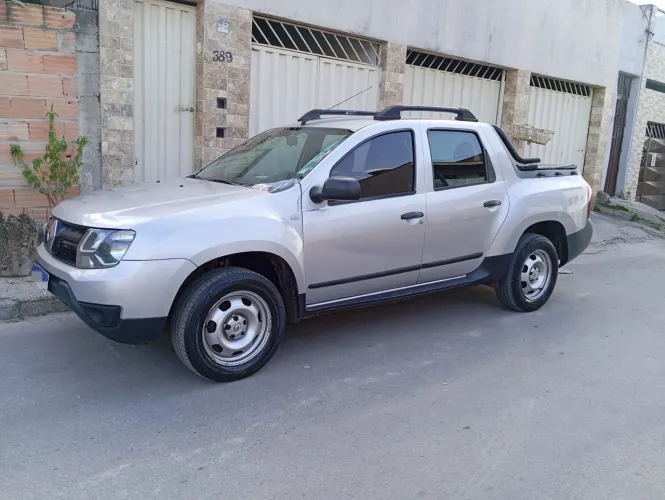 Renault Duster Oroch Exp. 1.6 Hi-flex 16V Mec. 2018