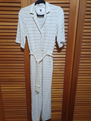 Macacão de linho feminino tamanho P marca Jeanslosophy