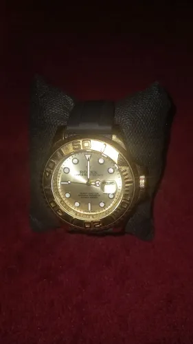 Rolex Yacht-Master, usado poucas vezes, valor negociável 