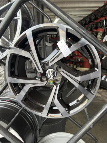 Roda aro de 17 polo GTS 
