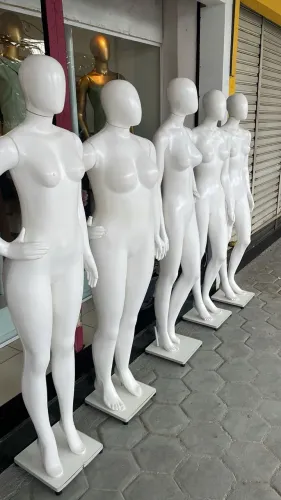 Maniquim