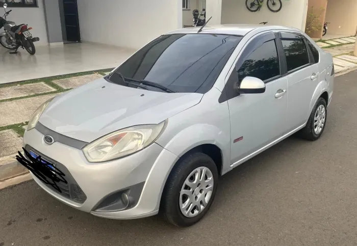 Ford Fiesta Sed. 1.6 8V Flex 4P 2012