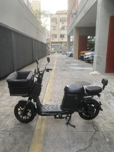 BEE S1 (Bike elétrica autopropelido)