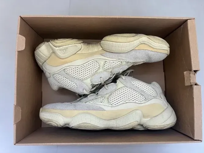 Tênis Adidas Yeezy 500 'Super Moon Yellow'
