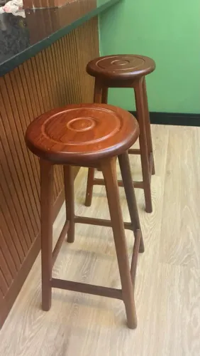 Vende-se banqueta 