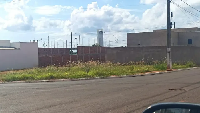 Terreno em nova independência interior de São Paulo 