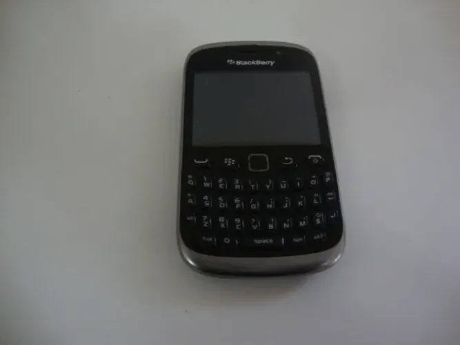 Aparelho Celular Antigo Black Berry (Leia o Texto)