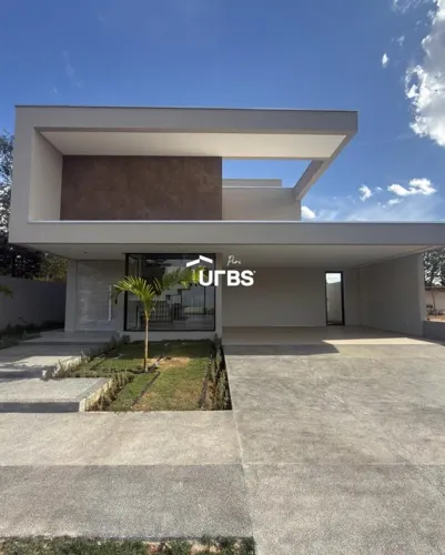 CASA DE ALTO PADRÃO NO CONDOMINÍO RESERVA 1727