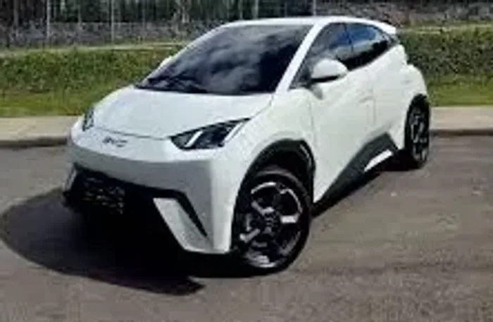 BYD Dolphin Mini (Elétrico) 2025