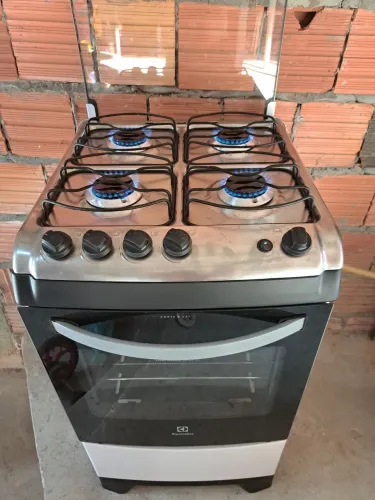 Fogão funcionando perfeitamente entrego